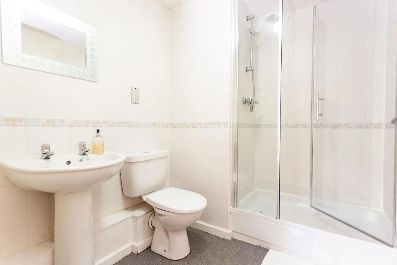Oakstays Newcastle Gem 0*, Newcastle-upon-Tyne Royaume-Uni